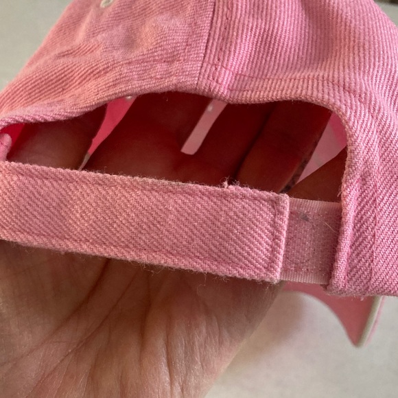 Von Dutch Pink and White Cap - Picture 3 of 7